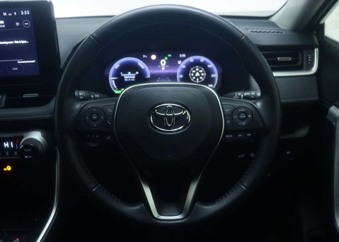 Toyota Rav4 2.5 RAV4 Design HEV 4x2 CVT 5dr 18