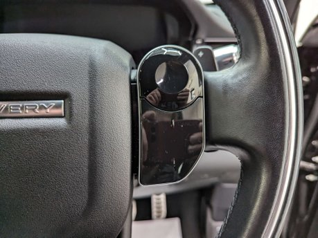 Land Rover Discovery Sport 2.0 Discovery Sport R-Dynamic SE D Auto 4WD 5dr 77