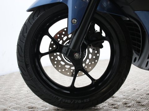 Yamaha Nmax 125 GPD125-A ABS 18