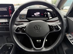 Volkswagen ID.3 Pro Performance 58kWh Life Hatchback 5dr Electric Auto (204 ps) 30