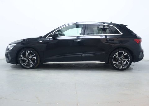 Audi A3 1.0 A3 Sportback 30 TFSI MHEV S Line Semi-Auto 5dr 8