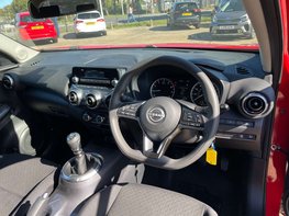 Nissan Juke 1.0 Juke Visia DiG-T 5dr 17