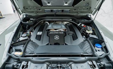 Mercedes-Benz G Class AMG G 63 CARBON EDITION 47