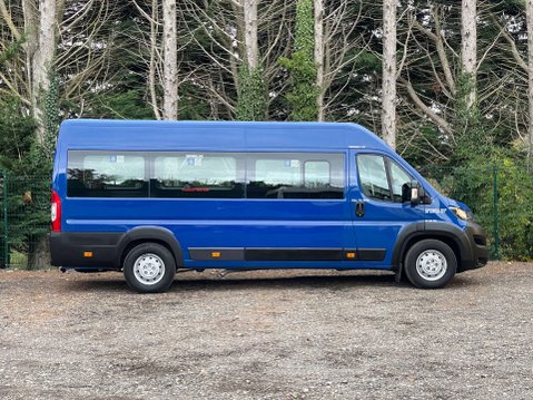 Peugeot Boxer 440 L4H2 17 SEAT NON-D1 Lightweight minibus with full ramp and sensors 12