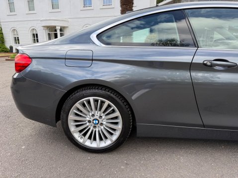 BMW 4 Series 3.0 435i Luxury Auto Euro 6 (s/s) 2dr 23