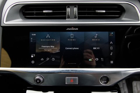Jaguar I-Pace BLACK 23