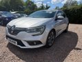 Renault Megane 1.6 dCi Signature Nav Hatchback 5dr Diesel Manual Euro 6 (s/s) (130 ps) 4