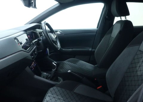 Volkswagen Polo 1.0 Polo R-Line TSi 5dr 44