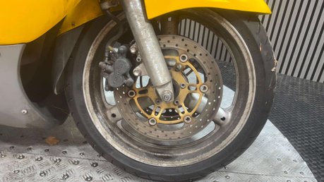Suzuki GSX 1999 ALL COMPLETE 39K SPARES OR REPAIR PROJECT 600CC 8