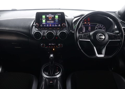 Nissan Juke 1.6 Juke N-Connecta HEV CVT 5dr 19