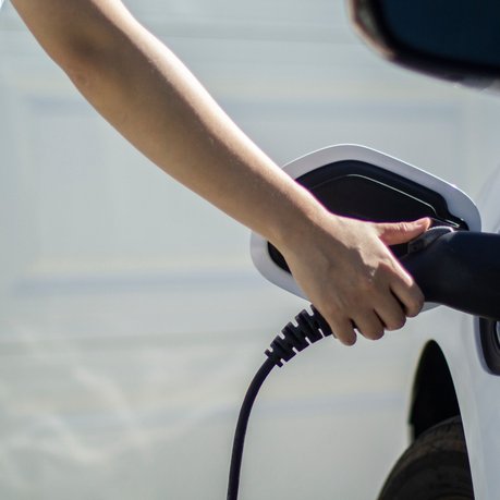 What is a Hybrid Car and How Does it Work?