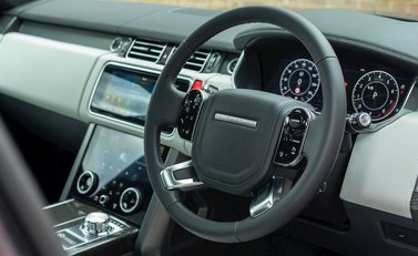 Land Rover Range Rover 5.0 SVAutobiography Dynamic 11
