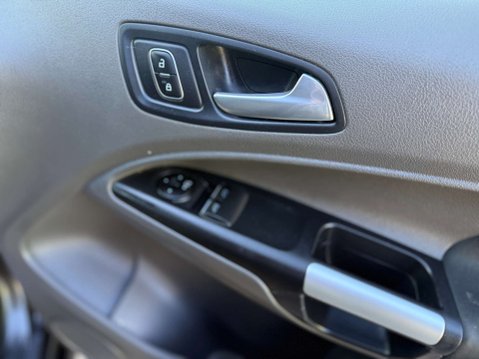 Ford Transit Connect 1.5 Transit Connect 240 Limited TDCi 59