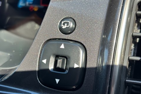 Ford Ranger Wildtrak 213 ps 4x4 Double Cab Pickup - Tonneau Cover 29