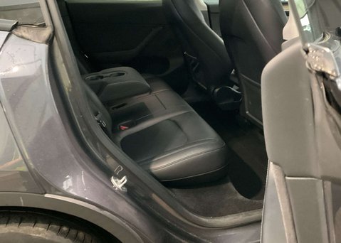 Tesla Model Y (Dual Motor) Long Range SUV 5dr Electric Auto 4WDE (384 bhp) 10
