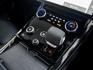 Land Rover Range Rover Sport 3.0 P400 MHEV Dynamic SE SUV 5dr Petrol Auto 4WD Euro 6 (s/s) (400 ps) 19
