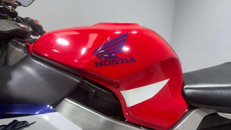 Honda CBR 2009 CBR900 FIREBLADE 29K ICONIC 1 OWNER SPORTS TRACK BIKE 16