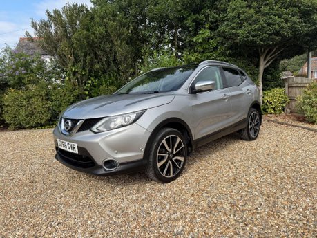Nissan Qashqai 1.6 dCi Tekna 4WD Euro 6 (s/s) 5dr