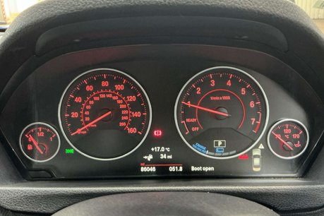 BMW 3 Series 2.0 330e 7.6kWh M Sport Shadow Edition Saloon 4dr Petrol Plug-in Hybrid Aut 8
