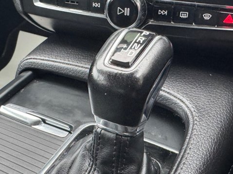 Volvo V90 2.0 D4 Auto AWD Euro 6 (s/s) 5dr 29