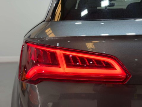 Audi SQ5 3.0 TFSI V6 SUV 5dr Petrol Tiptronic quattro Euro 6 (s/s) (354 ps) 61
