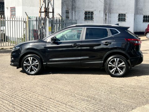 Nissan Qashqai 1.5 dCi N-Connecta Euro 6 (s/s) 5dr 13