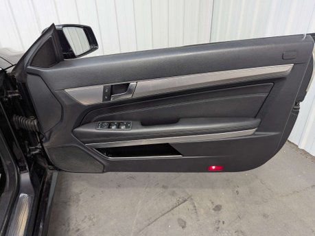 Mercedes-Benz E Class 2.1 E220 AMG Sport CDi Auto 2dr 53
