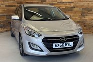 Hyundai i30 1.4 Blue Drive SE Nav Hatchback 5dr Petrol Manual Euro 6 (s/s) (100 ps) 24
