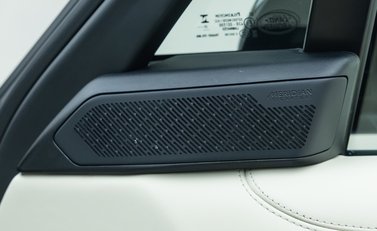 Land Rover Range Rover D350 AUTOBIOGRAPHY LWB 29