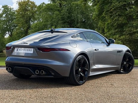 Jaguar F-Type 75 5