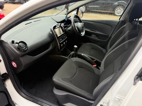 Renault Clio 0.9 TCe ENERGY Dynamique S Nav SUV 5dr Petrol Manual Euro 6 15