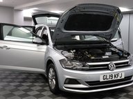 Volkswagen Polo SE TSI 15