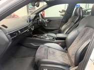 Audi RS4 2.9 TFSI V6 Sport Edition Estate 5dr Petrol Tiptronic quattro Euro 6 (s/s) 34