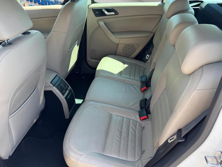 2015 Skoda Yeti — image 22
