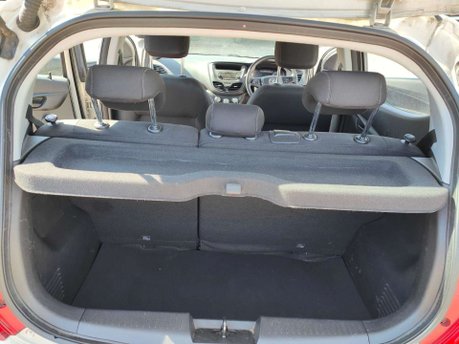 Vauxhall Viva 1.0i SE Euro 6 5dr 34
