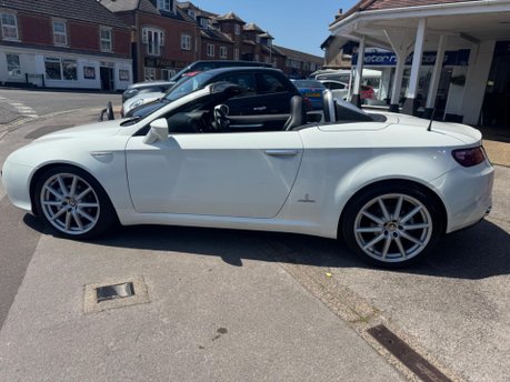 Alfa Romeo Spider 2.2 JTS Limited Edition 2dr 7