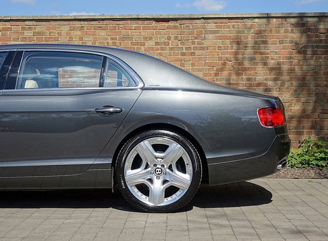 Bentley Flying Spur W12 Mulliner 7