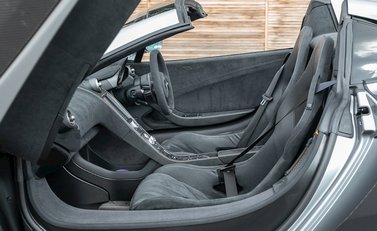 McLaren 675LT Spider 17