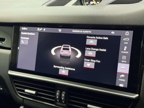 Porsche Cayenne 3.0 V6 E-Hybrid 14.1kWh Coupe 5dr Petrol Plug-in Hybrid TiptronicS 4WD Euro 55