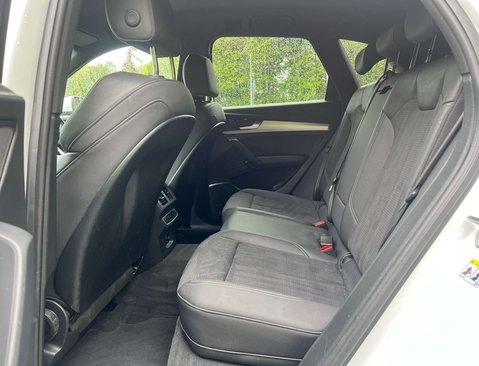 Audi Q5 2.0 Q5 S Line 40 TDI MHEV Quattro Semi-Auto 4WD 5dr 41