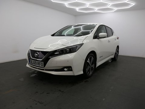 Nissan LEAF 40kWh N-Connecta Auto 5dr 3