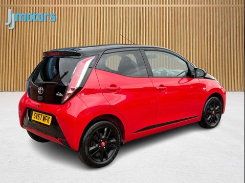 Toyota Aygo 1.0 VVT-i x-cite 4 Red Bi-Tone Hatchback 5dr Petrol Manual Euro 6 (68 ps) 9