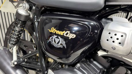 Triumph Street 900 2018 ONLY 7K LONG MOT MODERN RETRO 900CC 32