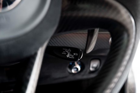 McLaren Senna 1 OWNER CAR. ELITE PAINTWORK. BOWERS & WILKINS. LIFT SYSTEM 52