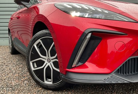 MG MG4 EV 64kWh TROPHY