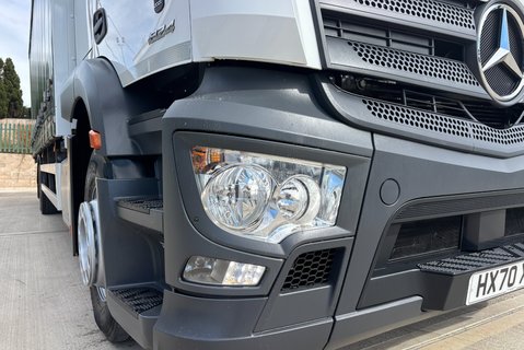 Mercedes-Benz Actros 1824L Streamspace with 8.6m Body & Tail Lift 23