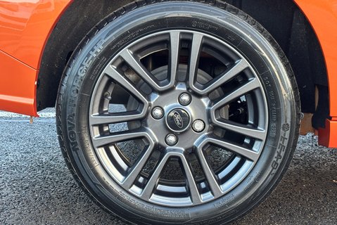 Ford Transit Courier Sport 1.0 Ecoboost - Sat Nav / Rear Camera 36