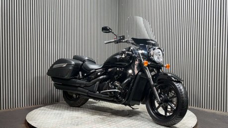 Suzuki Intruder 1500 VL C1500T 2013 28K CRUISER BIKE HARD PANNIERS + SERVICED 2
