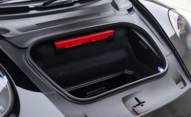 Porsche 911 Turbo S Cabriolet (992) 56