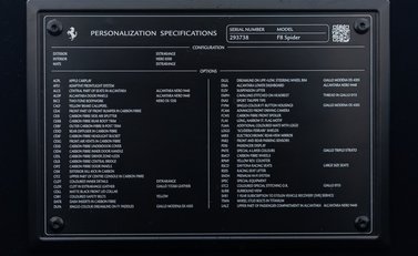 Ferrari F8 SPIDER 63